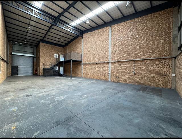 278M² WAREHOUSE TO LET IN STORMILL